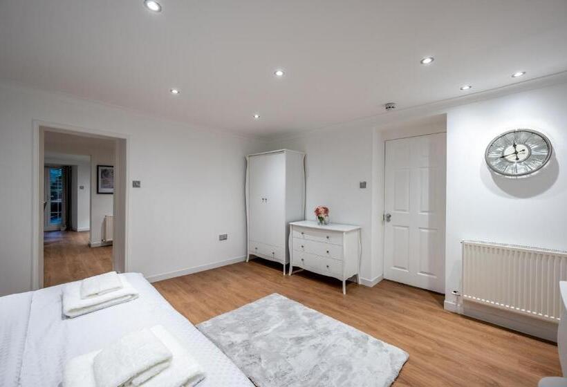 فندق Casa Fresa  Orchar Suites