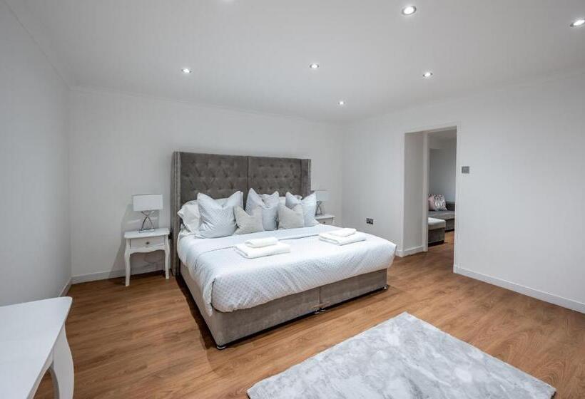 فندق Casa Fresa  Orchar Suites