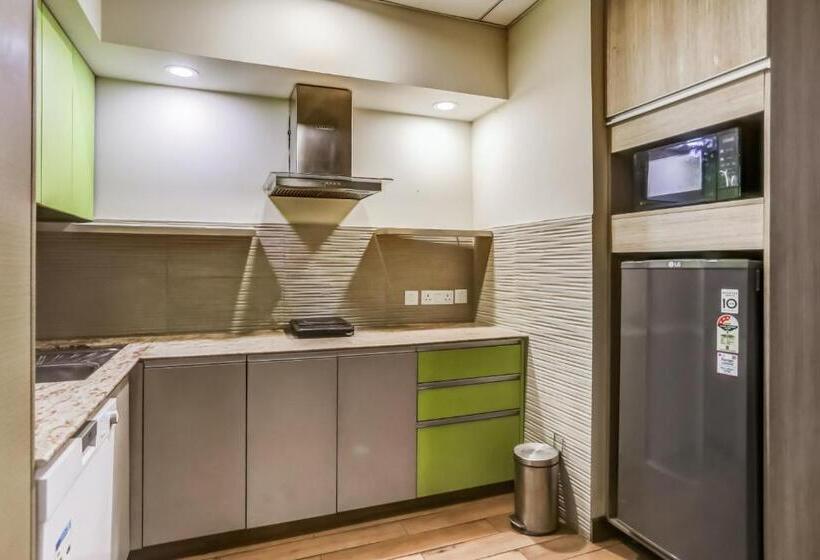 酒店 Collection O Limewood Stay