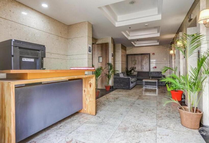 酒店 Collection O Limewood Stay