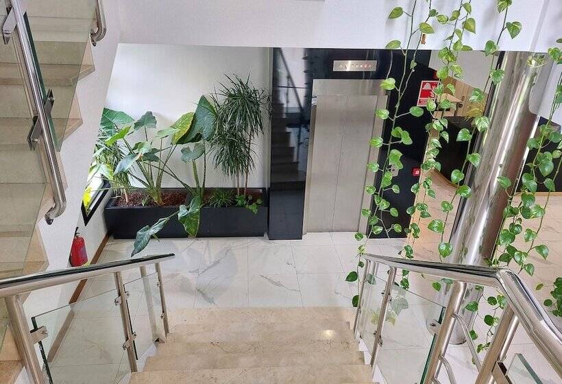 בית מלון כפרי Costa Atlantica