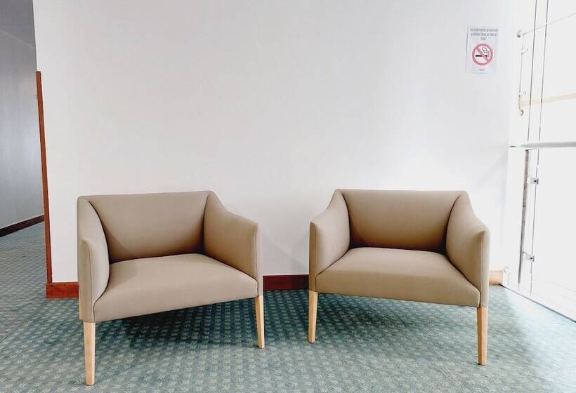 בית מלון כפרי Costa Atlantica