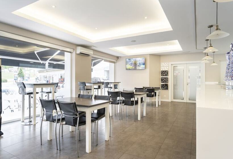 בית מלון כפרי Costa Atlantica