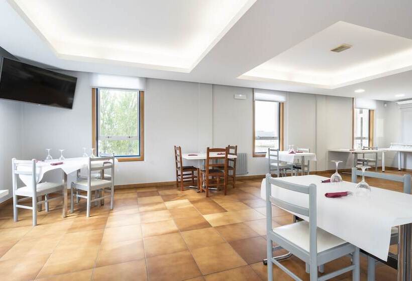 בית מלון כפרי Costa Atlantica