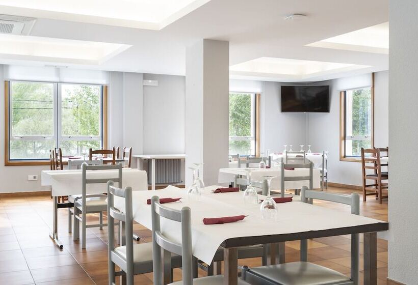 בית מלון כפרי Costa Atlantica