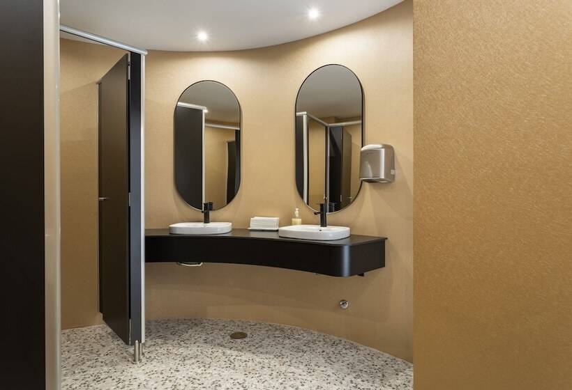 בית מלון כפרי Costa Atlantica