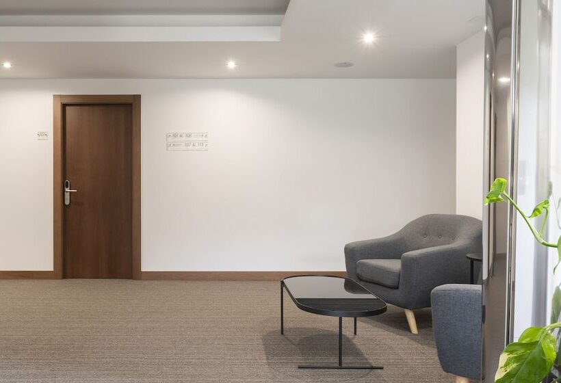 בית מלון כפרי Costa Atlantica