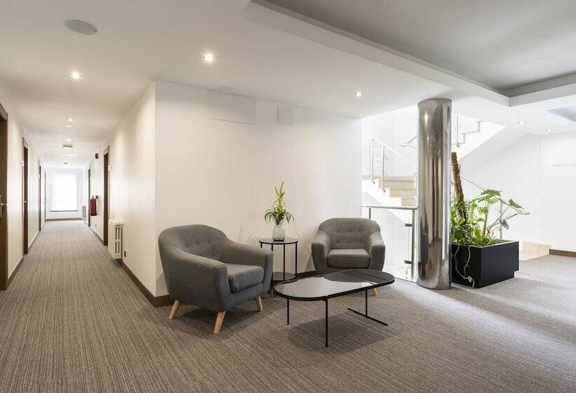 בית מלון כפרי Costa Atlantica