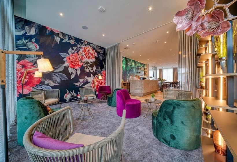 Fourside Hotel Freiburg, Trademark Collection By Wyndham