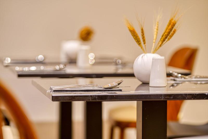 Fourside Hotel Freiburg, Trademark Collection By Wyndham