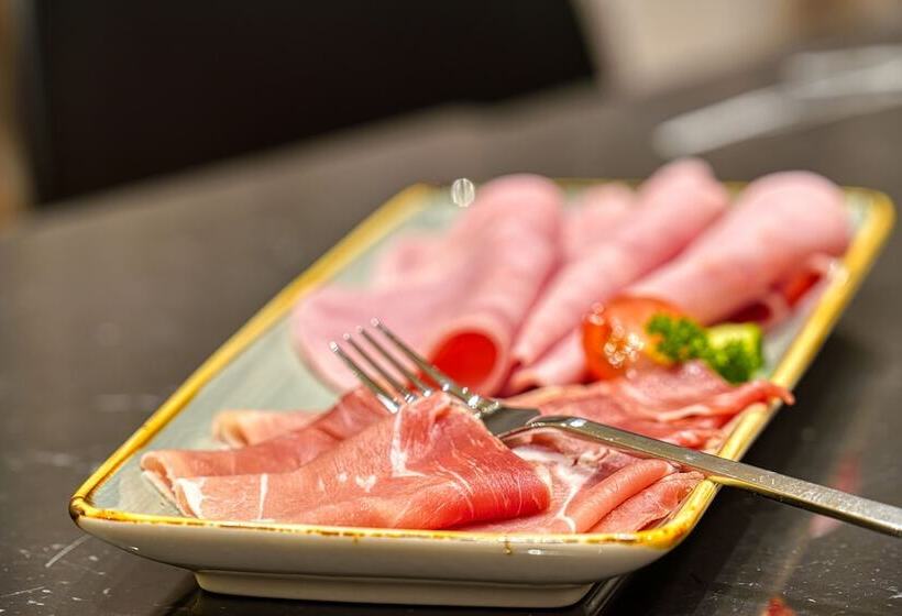 Fourside Hotel Freiburg, Trademark Collection By Wyndham