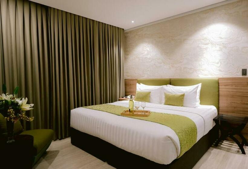 Goldberry Suites And Hotel Cebu