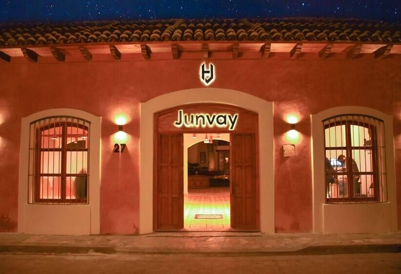 Отель Junvay