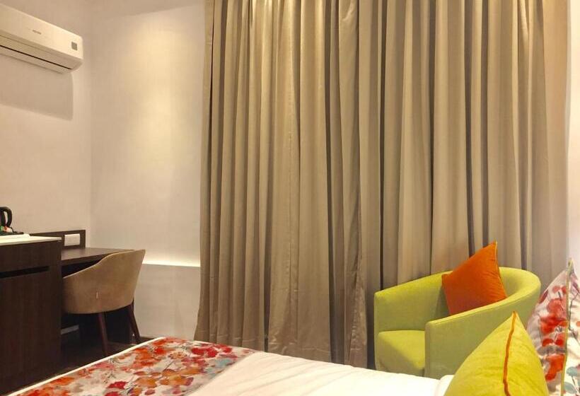 فندق Le Roi Lake View, Koti