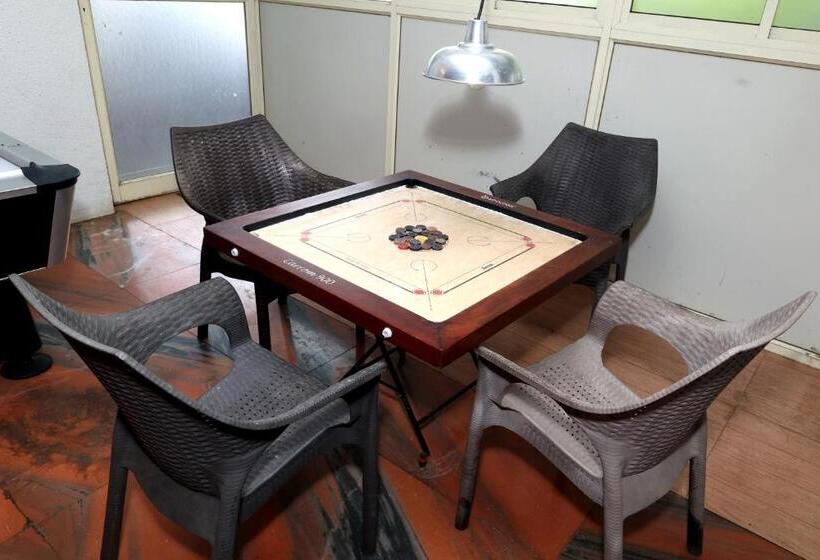 فندق Nilaya Nest Away