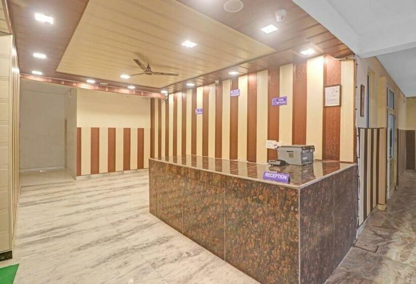 Hotel Oyo 84266 Mahaveer Residency