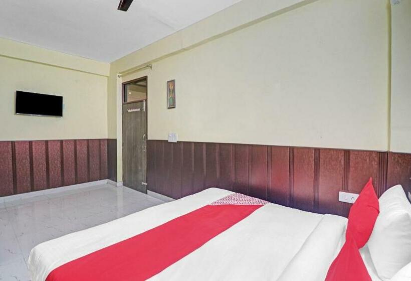 Hotel Oyo 84266 Mahaveer Residency