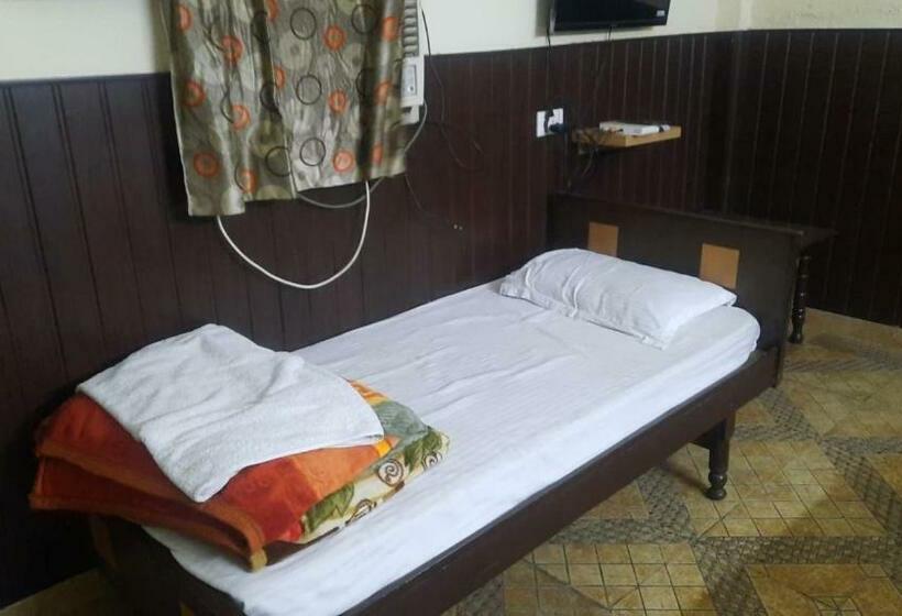 호텔 Oyo 84458 New Finlandia  And Funpark