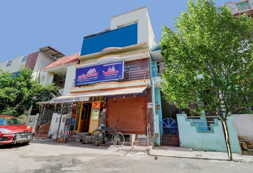 酒店 Oyo 84462 Sri Ranga Pilgrim House