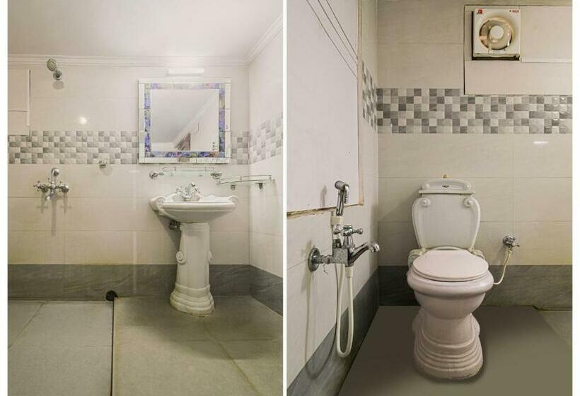 호텔 Oyo 84477 M Palace Villa