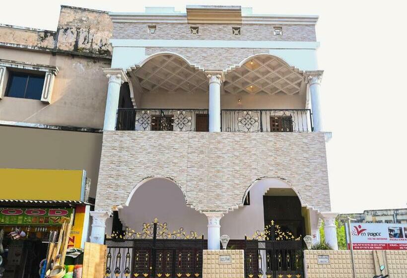 호텔 Oyo 84477 M Palace Villa