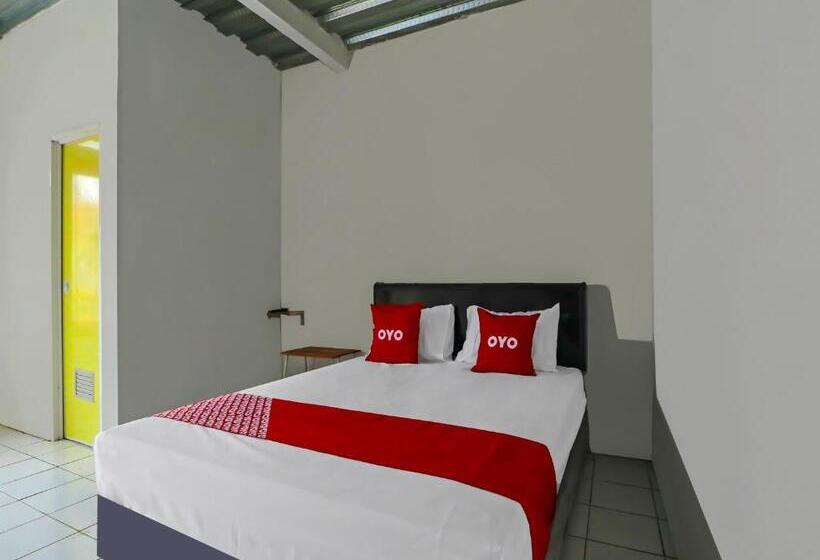 酒店 Oyo 90809 Homestay Black Pink Merah Jambu