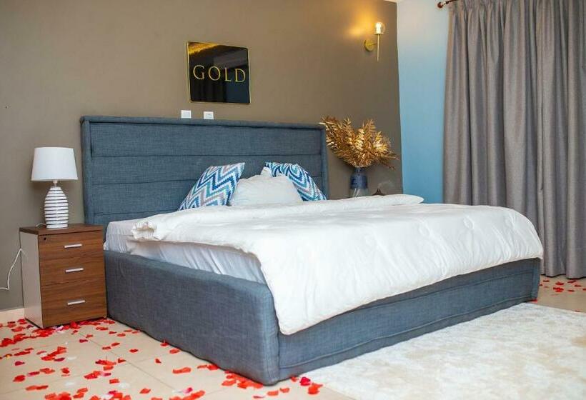 هتل Piano & Gold Collections, Peduase