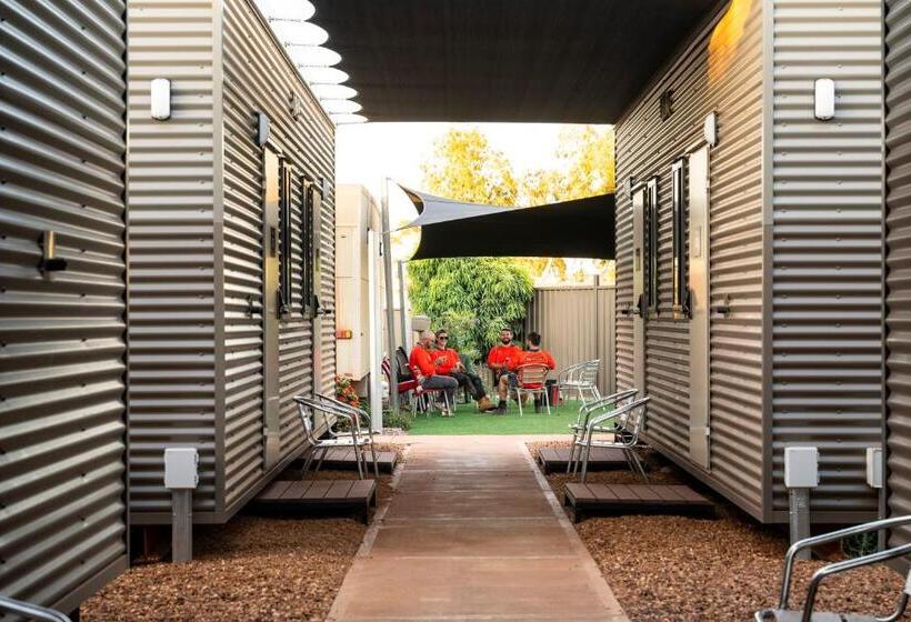 هتل Red Sands Accommodation Newman