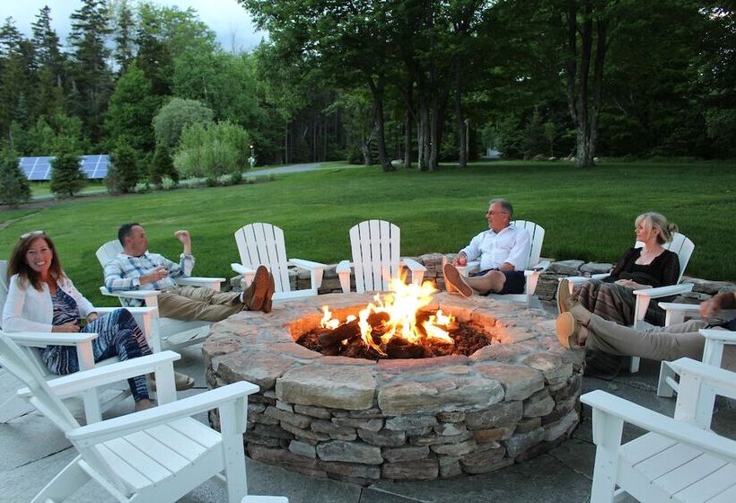 هتل The Hermitage Inn Vermont