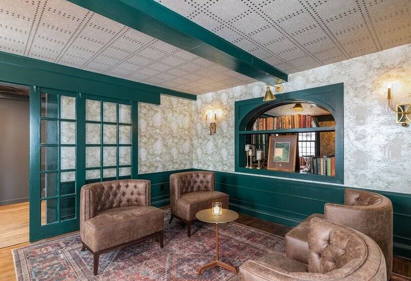 هتل The Hermitage Inn Vermont