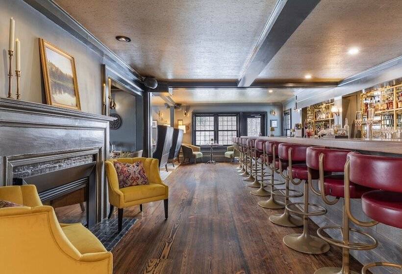 هتل The Hermitage Inn Vermont
