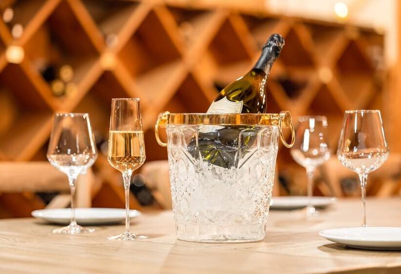 هتل The Hermitage Inn Vermont