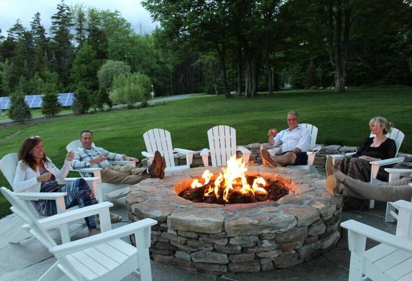 هتل The Hermitage Inn Vermont