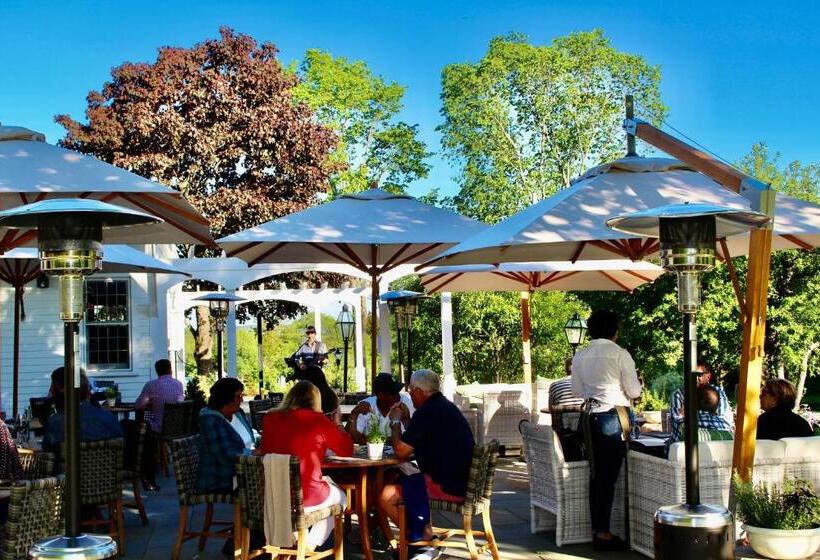 هتل The Hermitage Inn Vermont