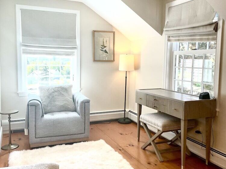 هتل The Hermitage Inn Vermont