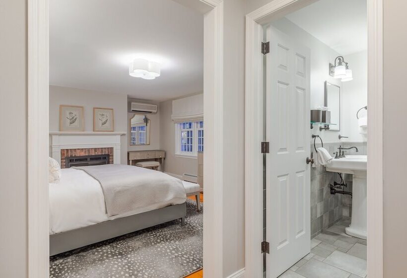 هتل The Hermitage Inn Vermont