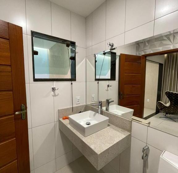 فندق Viver Pousada Club & Restaurante