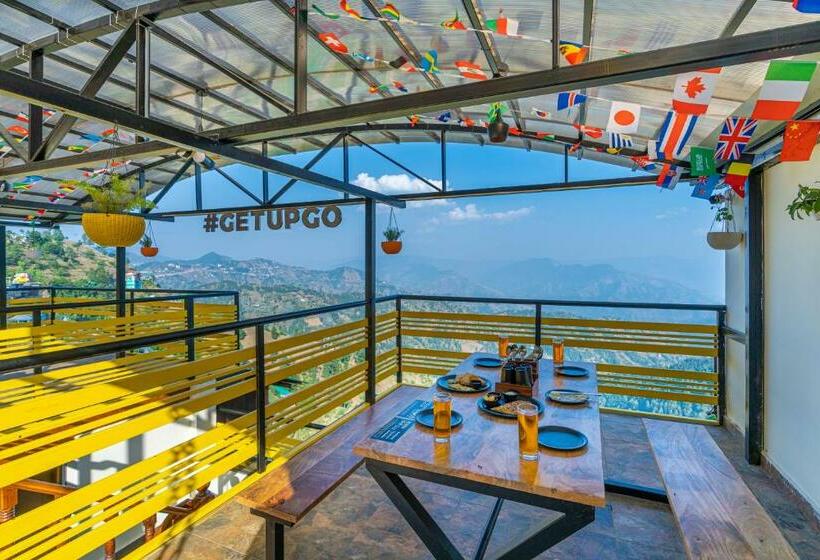 The Hosteller Kufri, Shimla