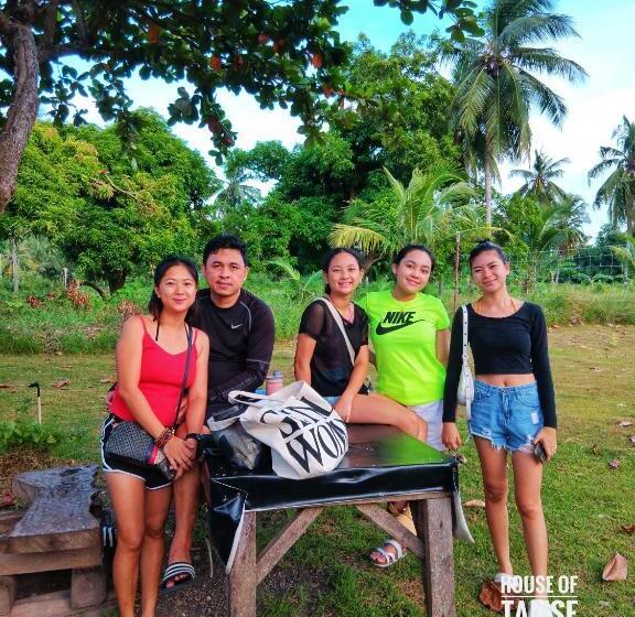 호스텔 House Of Tamse Laagans Inn