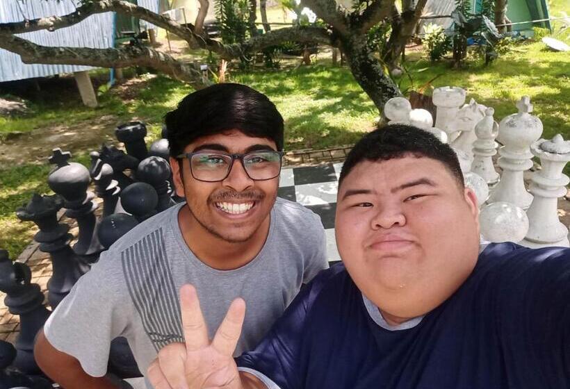 호스텔 House Of Tamse Laagans Inn