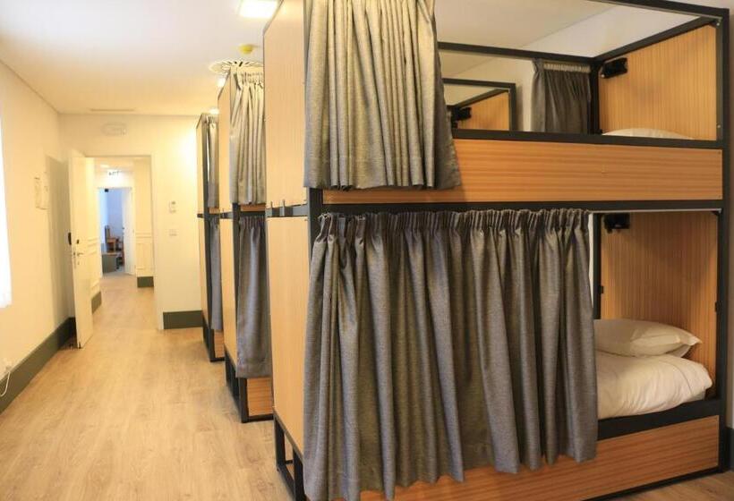 Aliança Café & Hostel