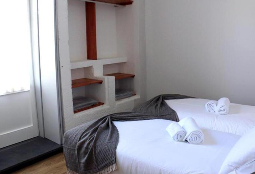 Aliança Café & Hostel