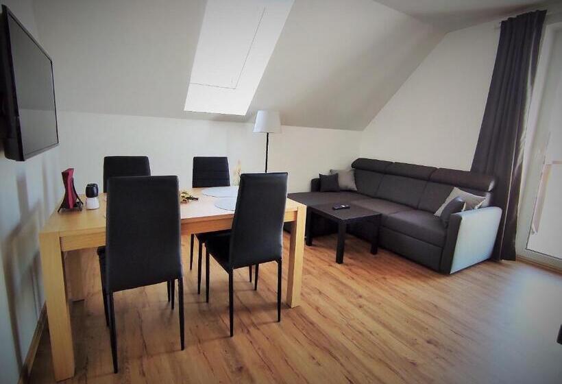 Apartmány Buková Hora, Apartmány Přímo U Sjezdovky