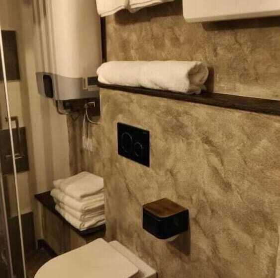 مبيت وإفطار Madeboutique Rooms