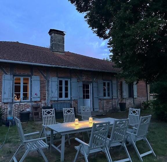 مبيت وإفطار Maison Magnolia