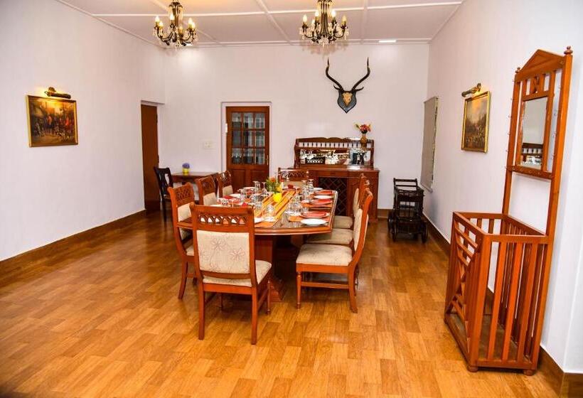 住宿加早餐  Niraamaya Blue Mountain  Chikmagalur