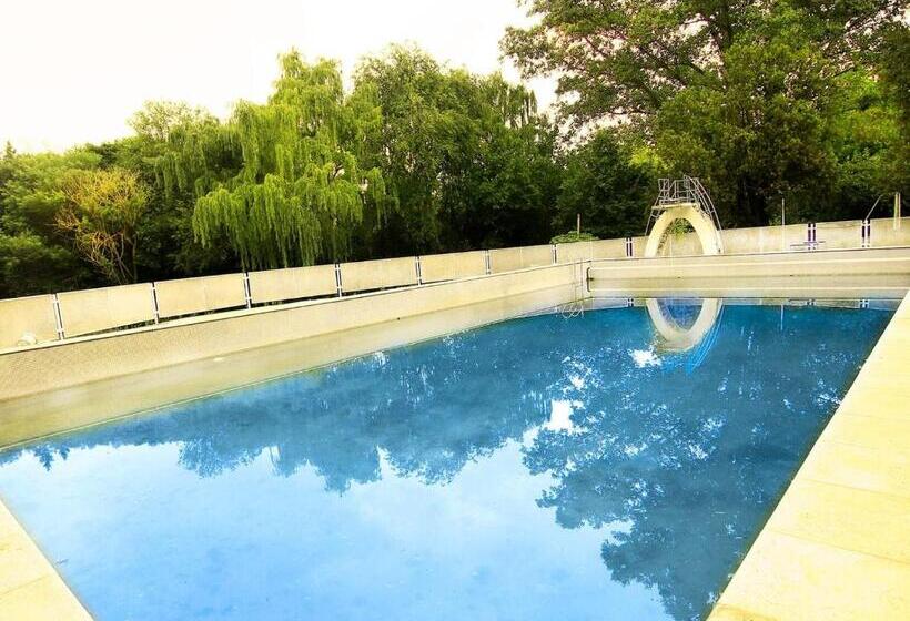 Complejo Turistico   Hotel Pinar Serrano   Bialet Masse   Cordoba
