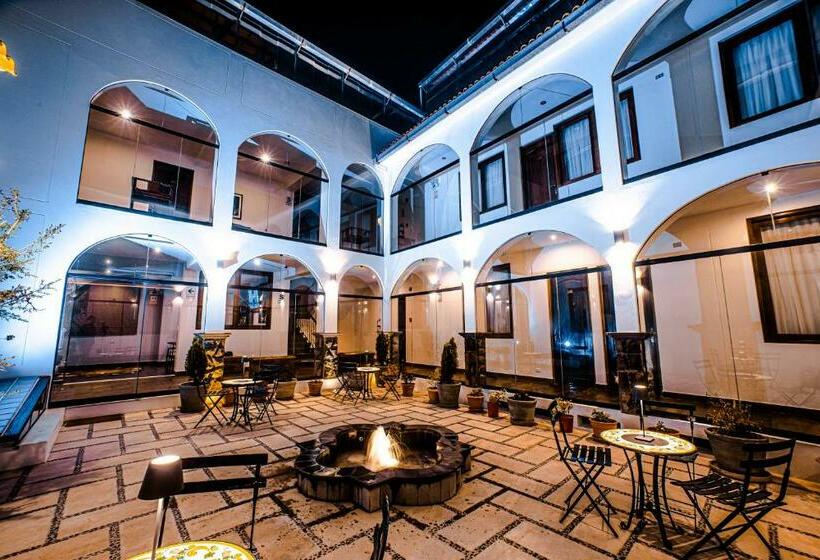 בית מלון כפרי Atojja Chucuito