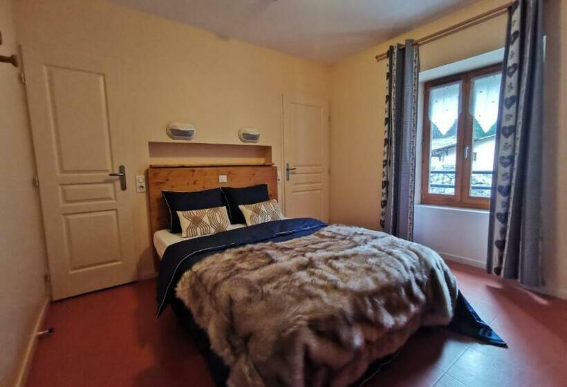 فندق Auberge Du Freney