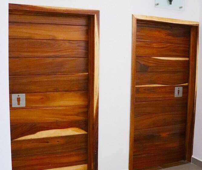 فندق Bugari Aeropuerto Guadalajara